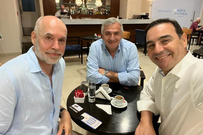 Reunioacuten de Morales Larreta y Valdeacutes con sentildeal de unidad 