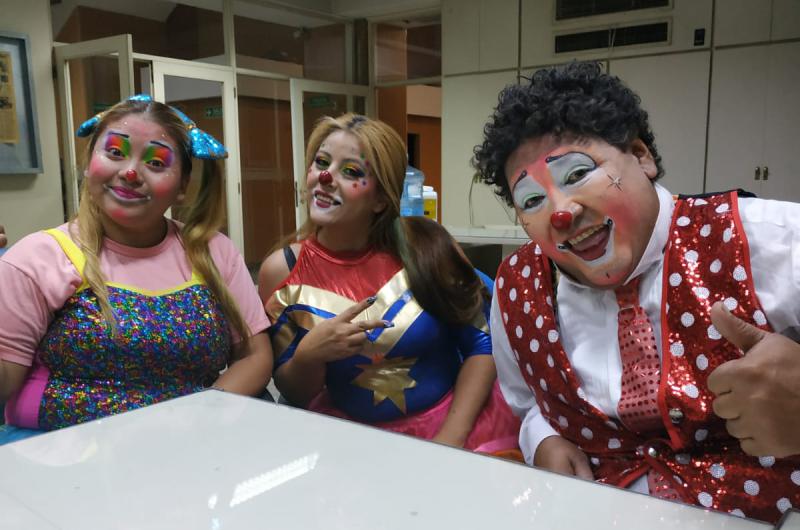 Invitan a una caminata y actos por el Diacutea del Payaso Jujentildeo 