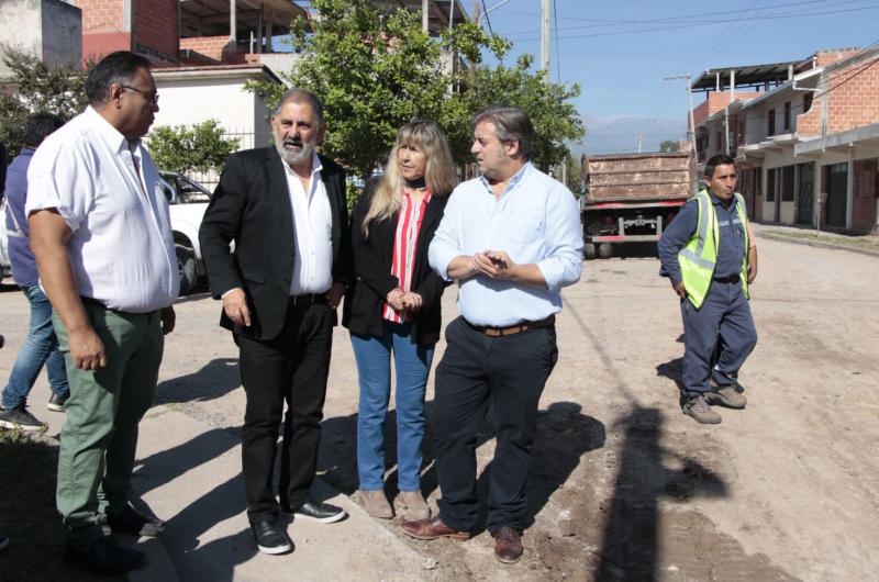 El plan Obras Mixtas llegoacute al barrio Aoma de Alto Comedero