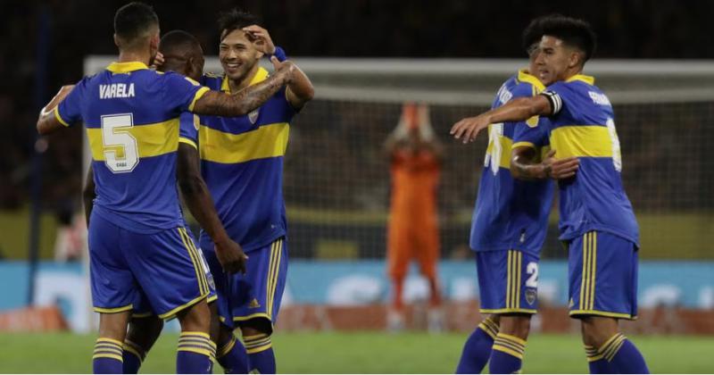 Boca arrancoacute la defensa del tiacutetulo con una victoria