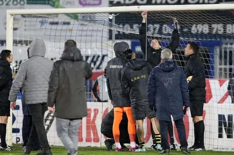 Suspendieron el partido de su equipo porque se achicaron los arcos