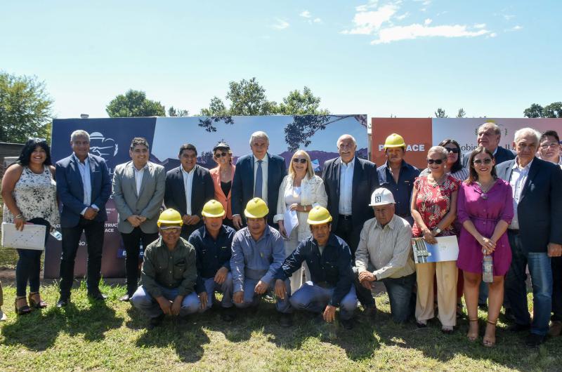 Construyen nuevas escuelas para La Almona y El Sunchal