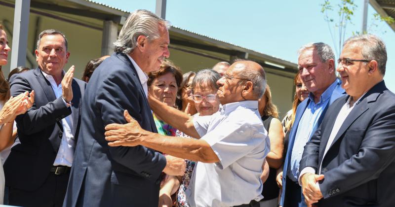 El Presidente dijo que en marzo entregaraacute la vivienda nuacutemero 100 mil construida durante su gestioacuten