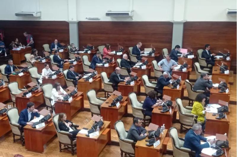 Este mieacutercoles a las 10 sesionaraacute la Legislatura de la Provincia