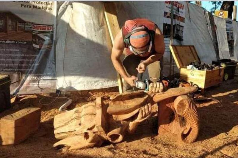 Jujuy deslumbroacute en Coloacuten Entre Riacuteos en la Fiesta Nacional de la Artesaniacutea