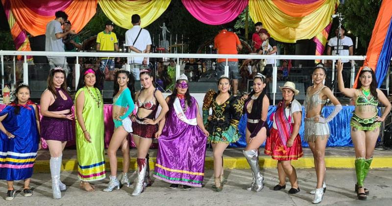 Luz Encinas reina del Carnaval de Libertador y Micaela Dana del Pin Pin