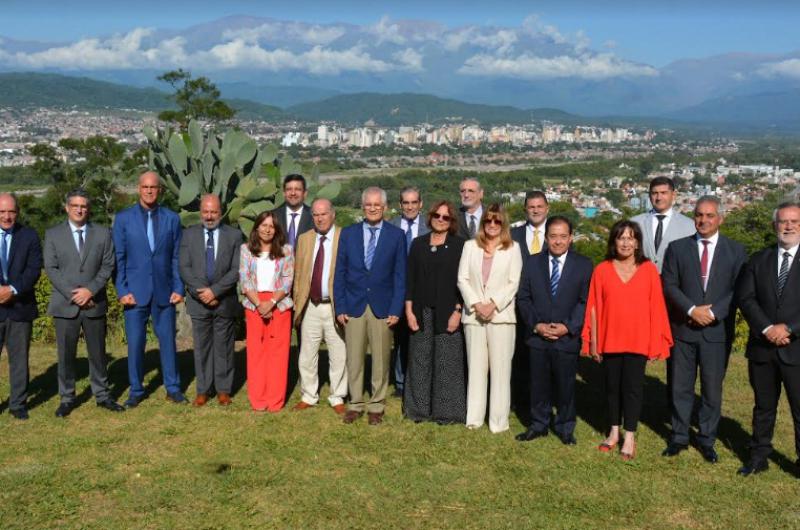 La independencia de la Justicia es una garantiacutea para la poblacioacuten