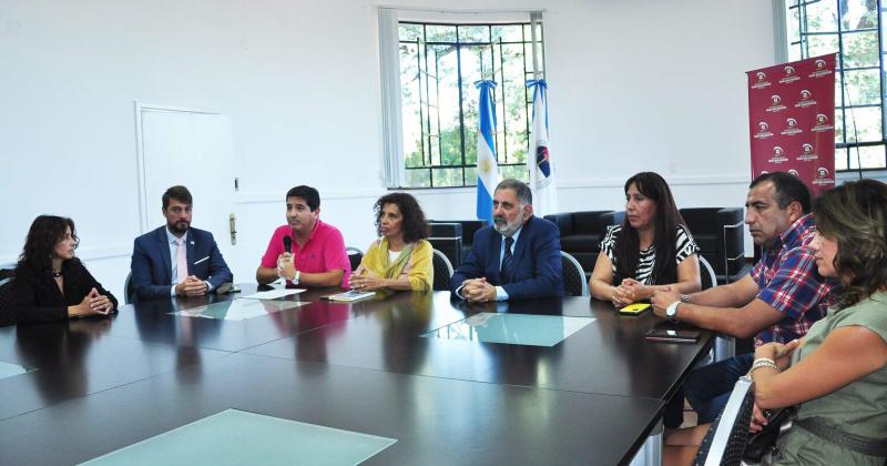 Convocaron a postular el trabajo social de Mujeres en territorio