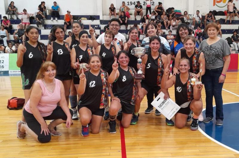 Buena performance de equipos jujentildeos en el Regional de Tucumaacuten