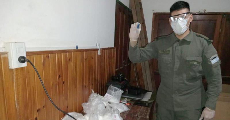 Decomisan maacutes de nueve kilos de cocaiacutena en dos procedimientos