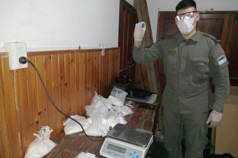 Decomisan maacutes de nueve kilos de cocaiacutena en dos procedimientos
