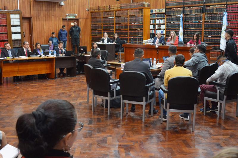 Comenzoacute el juicio por el femicidio de Iara Rueda