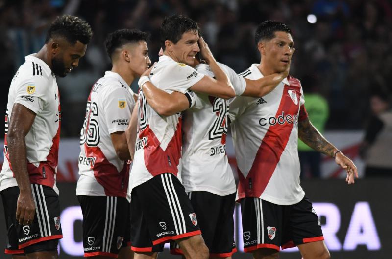River recibe a Sporting Cristal en busca de su primer triunfo