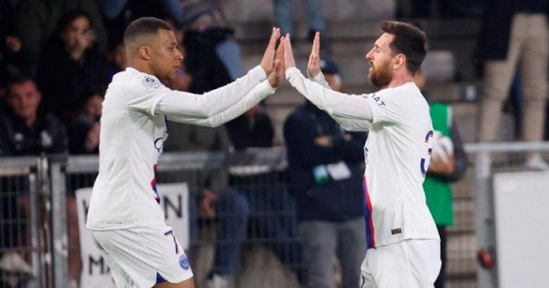 Con un Messi imparable el PSG vencioacute al Angers y quedoacute a un paso del tiacutetulo