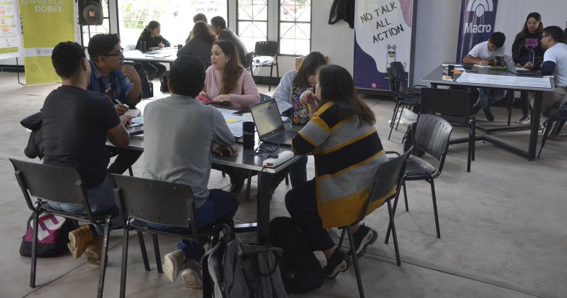 Exitosa tercera edicioacuten de Startup Weekend con interesantes proyectos emprendedores