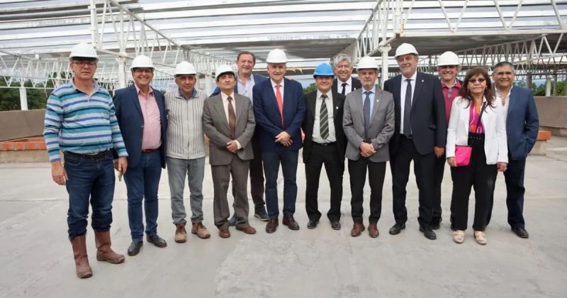 Recorrieron las obras del futuro hospital regional de Libertador General San Martiacuten