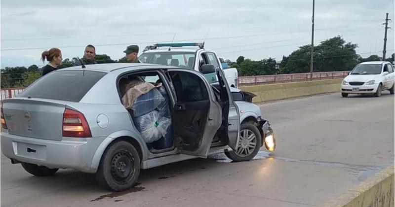 Persecucioacuten en Libertador- secuestraron dos automoacuteviles que llevaban hojas de coca