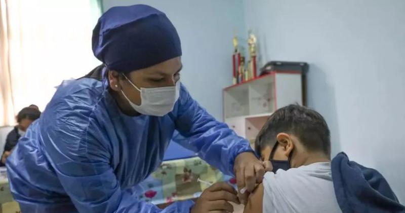 Reinicia la campantildea de vacunacioacuten en escuelas