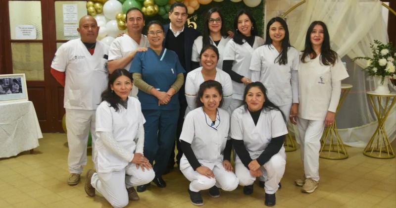 Celebraron quinto aniversario del Centro Provincial de Odontologiacutea