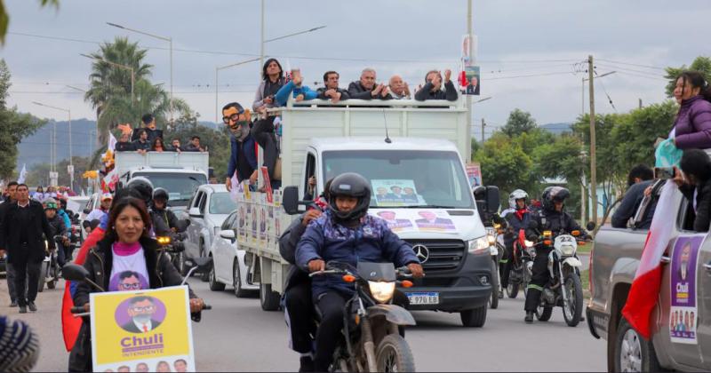 En un acto multitudinario Morales cerroacute la campantildea de Cambia Jujuy en capital