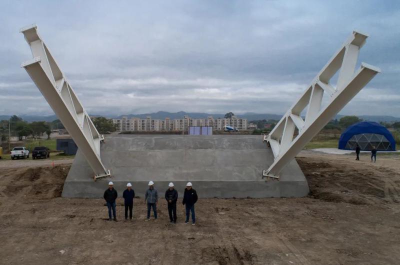 Destacan progreso de obras de cubierta del estado y pista de atletismo de la Ciudad Deportiva