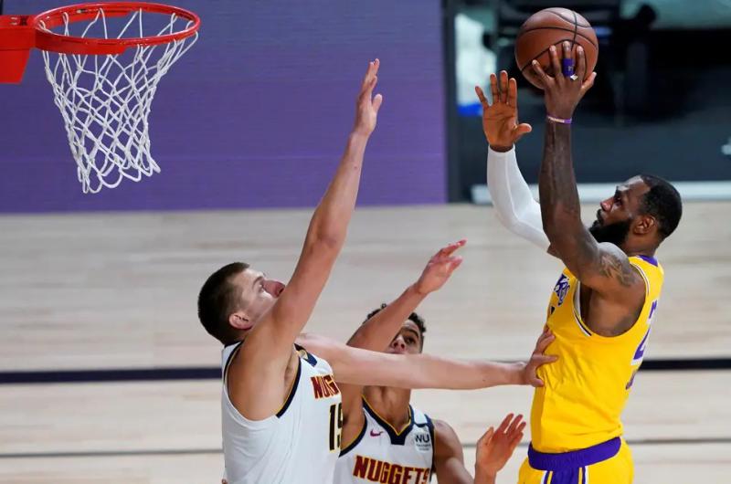  Nuggets - Lakers en la finali del Oeste