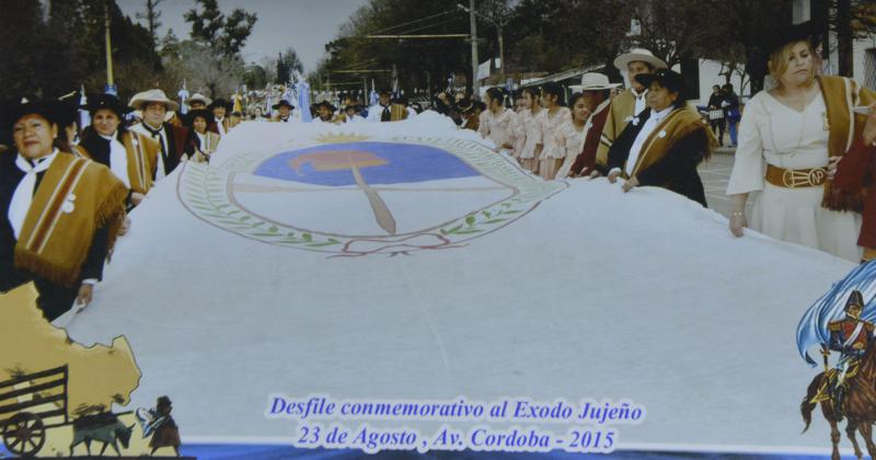 Marcha y reafirmacioacuten de la jura a la Bandera Nacional de la Libertad Civil