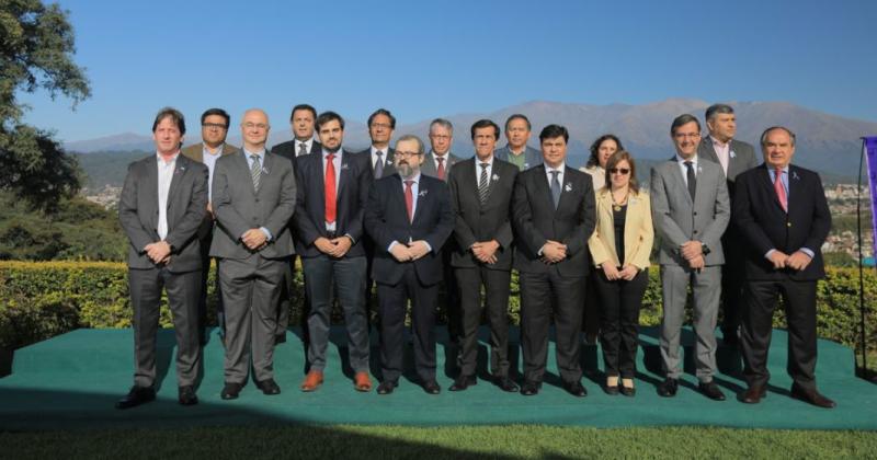 Abordaron en Jujuy acciones de integracioacuten comercial entre el norte argentino y chileno
