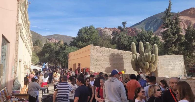 Casi 1000 millones generoacute el turismo el finde largo en Jujuy