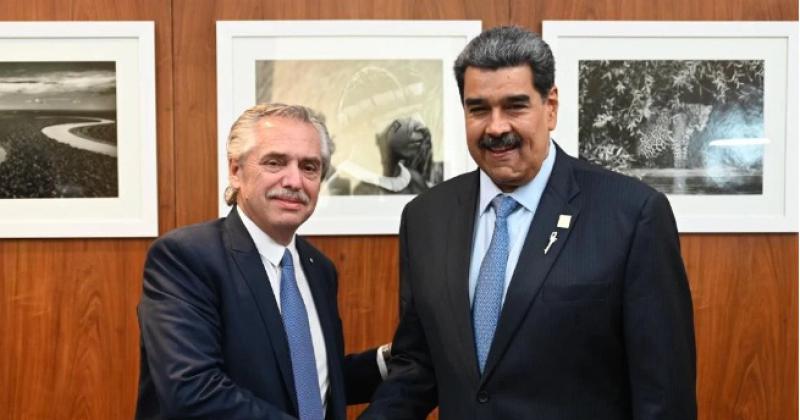 El Presidente se reunioacute con Nicolaacutes Maduro en Brasilia 