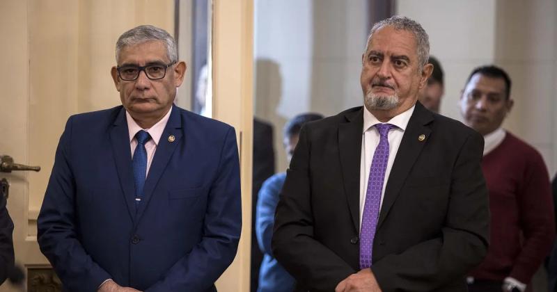 Asumieron Bouhid y Corro como ministros de Salud y de Seguridad