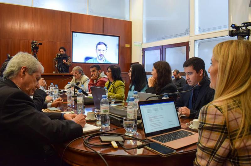 La regulacioacuten de la protesta se abordoacute en la Constituyente