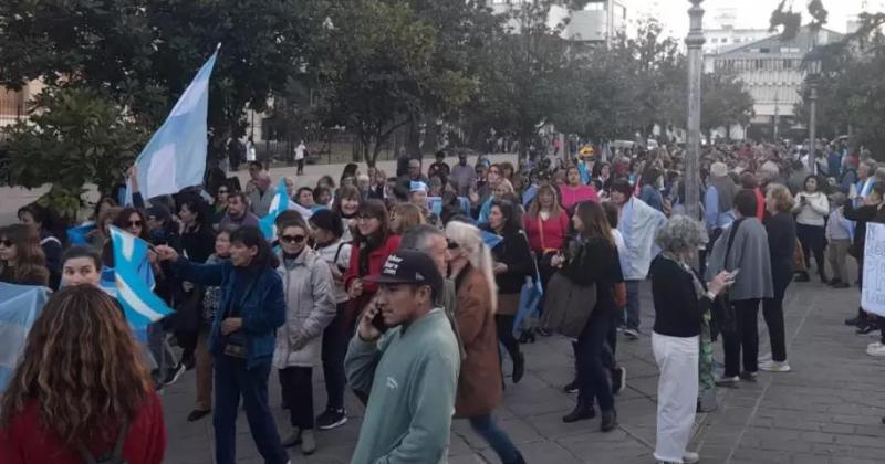 Marcha por la paz y un tractorazo de apoyo de productores