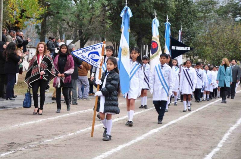 Alumnos de la escuela Marina Vilte realizaron promesa de lealtad 