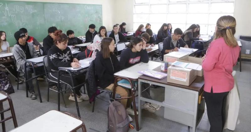 La mayoriacutea de los chicos volvioacute a las aulas en menor medida los primarios