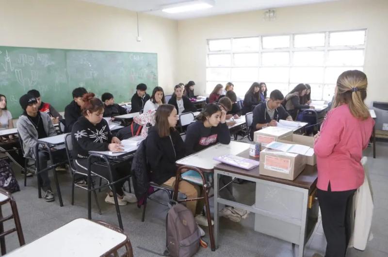 La mayoriacutea de los chicos volvioacute a las aulas en menor medida los primarios