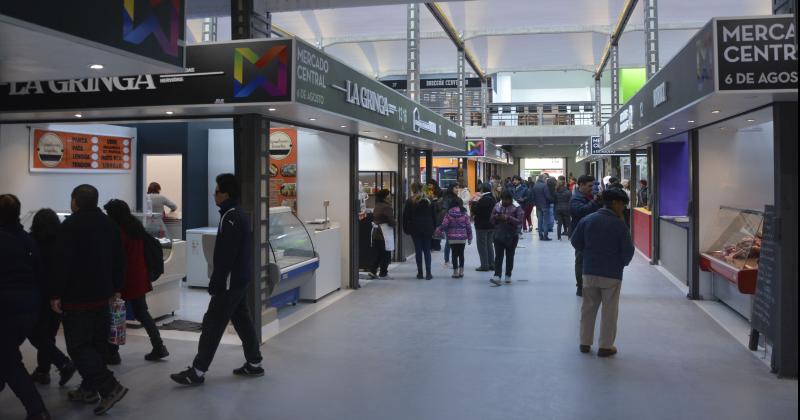 Actos de vandalismo en el sector de sanitarios del mercado 6 de Agosto