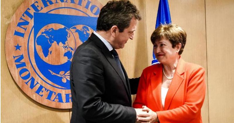 La Argentina concretoacute pago de u2700 millones al FMI sin usar doacutelares de la reserva