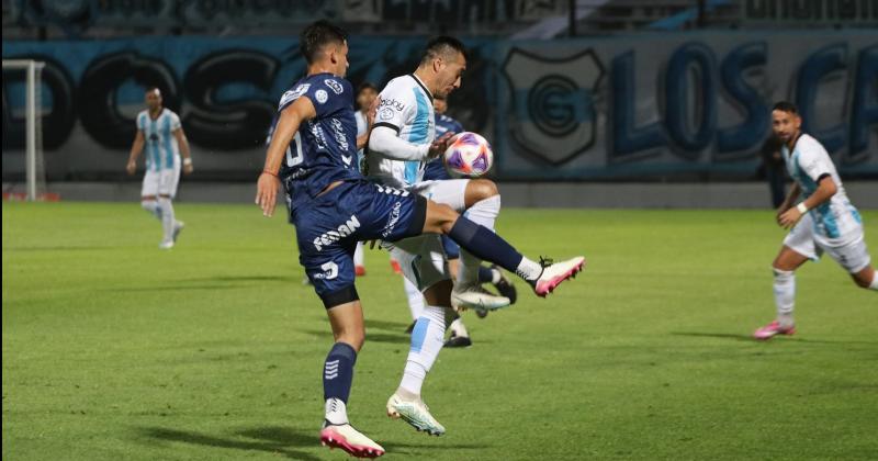 Gimnasia sumoacute una nueva derrota ante Quilmes