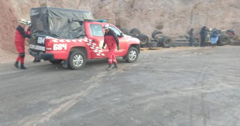 Cortes de ruta obstaculizaron rescate de un camionero accidentado en Susques