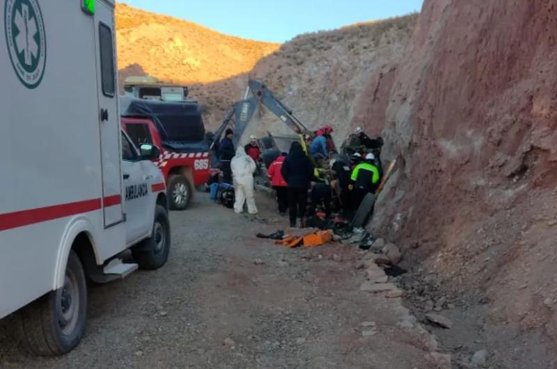 Cortes de ruta obstaculizaron rescate de un camionero accidentado en Susques