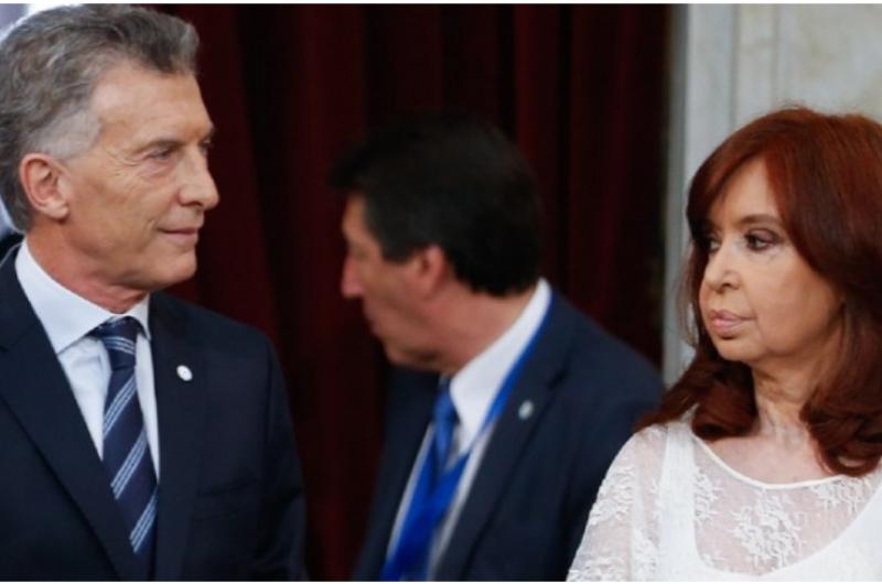 Cruces entre Cristina y Macri por el gasoducto Neacutestor Kirchner