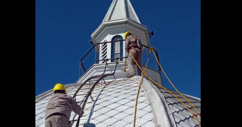 Reparacioacuten en cuacutepula dela Iglesia San Francisco