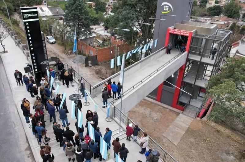 El intendente Jorge habilitoacute el segundo ascensor urbano