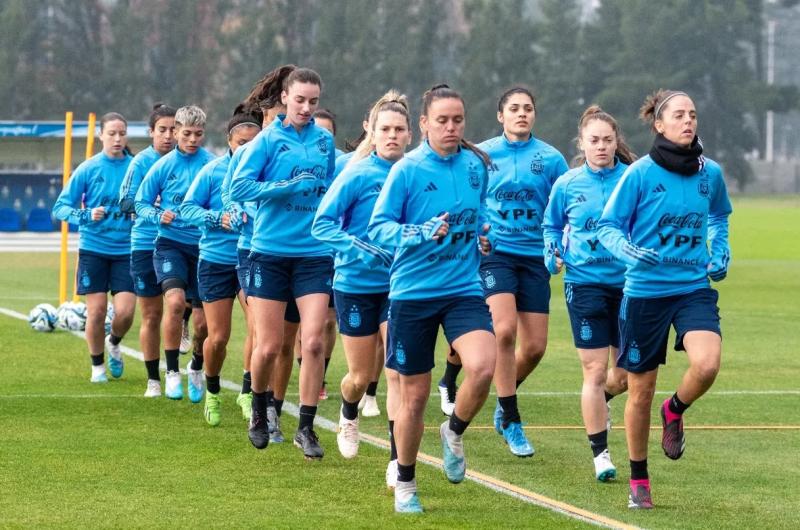 Arrancoacute el Mundial y Argentina espera su debut