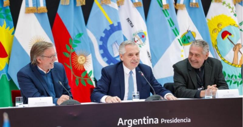 Alberto Fernaacutendez- En mi Gobierno ha pasado de todo