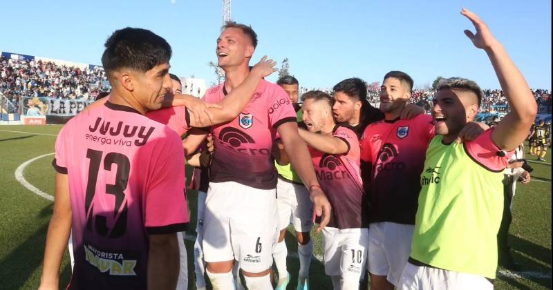 Gimnasia le gano a Deportivo Madryn y encontroacute alivio