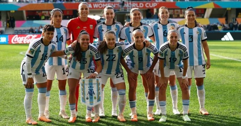 Argentina se juega su uacuteltima chance ante el poderoso Suecia