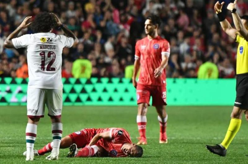 Argentinos lo dejoacute escapar al final e igualoacute con Fluminense