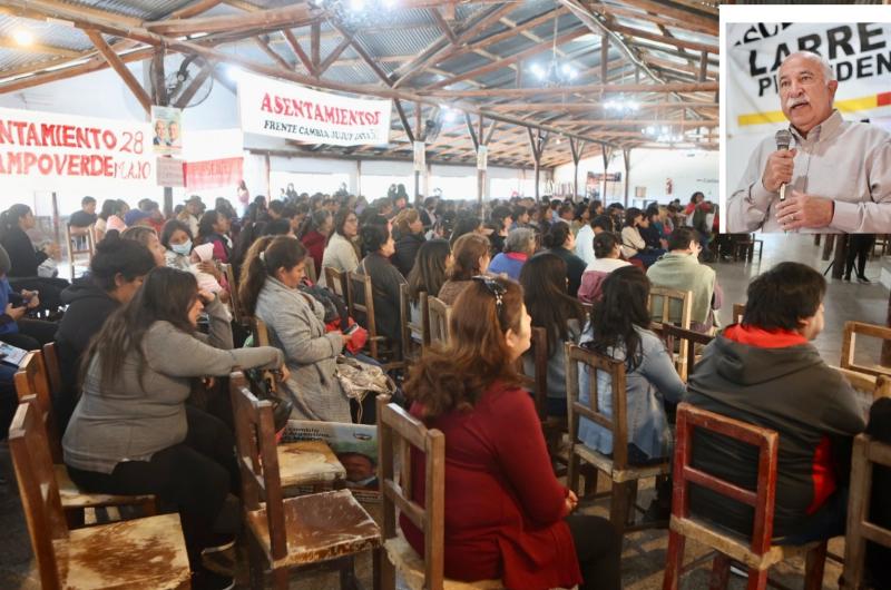 Precandidatos de Cambio Jujuy atendieron necesidades de asentamientos capitalinos
